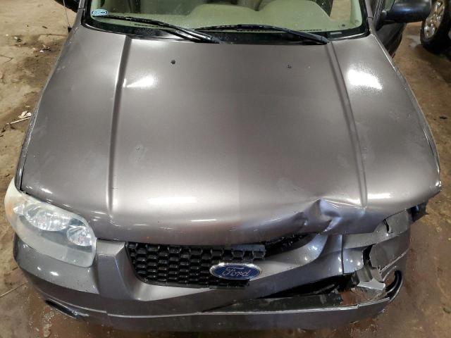 صورة رقم 12 من المزاد - 2005 FORD ESCAPE LIM مع VIN 1FMYU94175KA16461