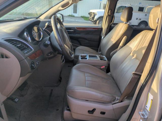 Photo 7 from auction – 2013 CHRYSLER TOWN & COU with VIN 2C4RC1CG5DR645560
