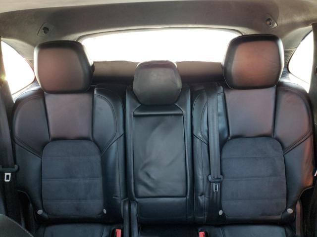 Photo 10 from auction – 2013 PORSCHE CAYENNE GT with VIN WP1AD2A20DLA77815