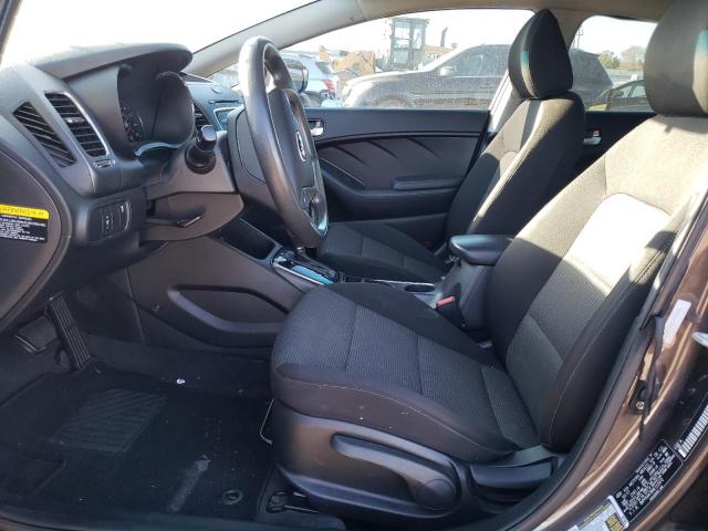 Photo 7 from auction – 2017 KIA FORTE LX with VIN 3KPFK4A78HE122972