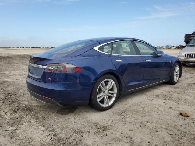 Photo 3 from auction – 2015 TESLA MODEL S 70 with VIN 5YJSA1S28FF086338