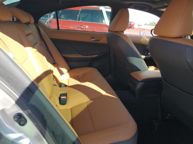 Photo 10 from auction – 2023 LEXUS IS 300 with VIN JTHCA1D29P5127028