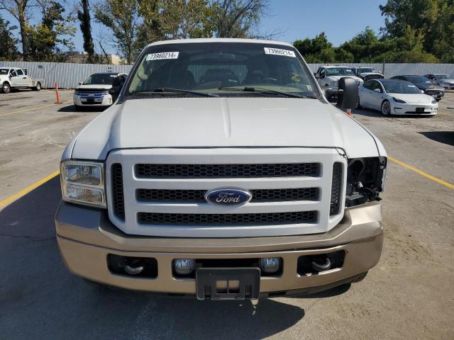 Photo 5 from auction – 2005 FORD EXCURSION with VIN 1FMSU45P85EA44893