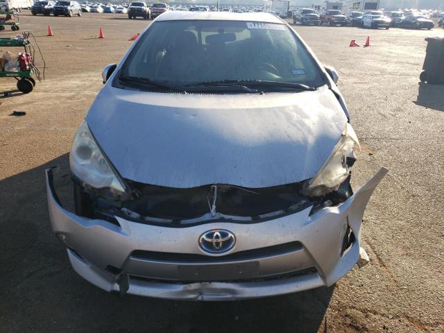 Photo 5 from auction – 2013 TOYOTA PRIUS C with VIN JTDKDTB38D1034158