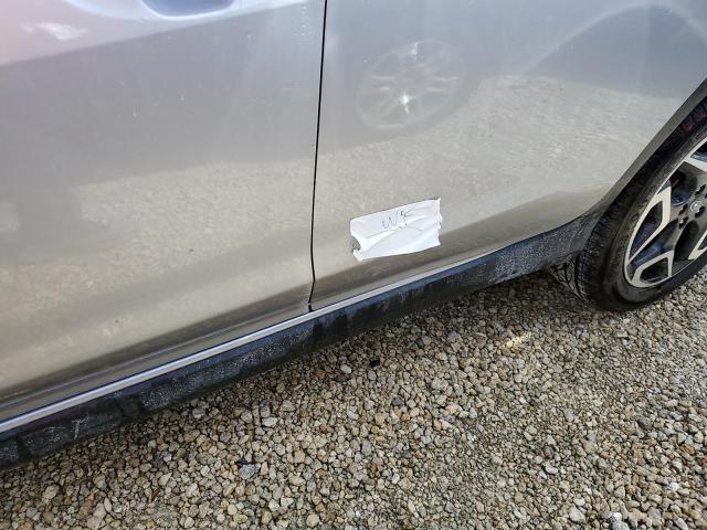 Photo 13 from auction – 2019 SUBARU CROSSTREK with VIN JF2GTAMC5K8341819
