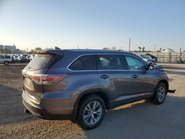 Photo 3 from auction – 2015 TOYOTA HIGHLANDER with VIN 5TDJKRFH5FS165614