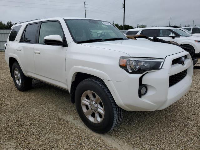 Photo 4 from auction – 2017 TOYOTA 4RUNNER SR with VIN JTEZU5JR4H5159832