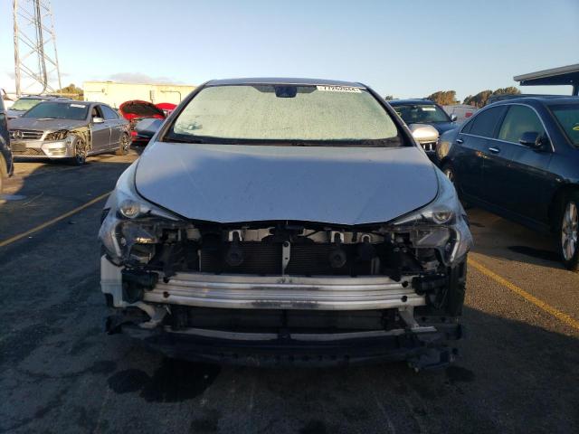 Photo 5 from auction – 2017 TOYOTA PRIUS with VIN JTDKBRFU2H3029253