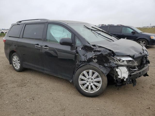 Photo 4 from auction – 2017 TOYOTA SIENNA XLE with VIN 5TDDZ3DC3HS167703