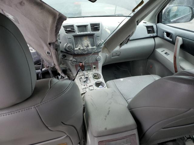 Photo 8 from auction – 2012 TOYOTA HIGHLANDER with VIN 5TDYK3EH4CS080434