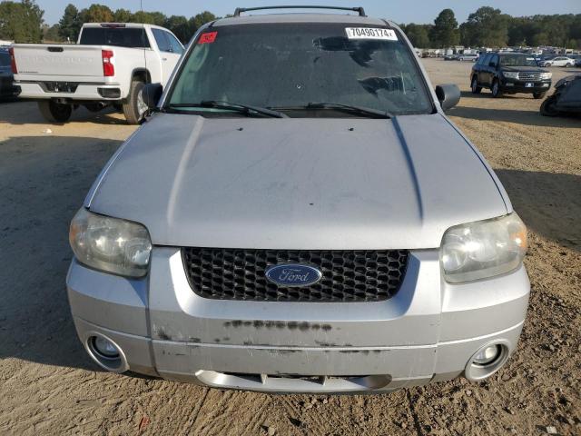 Photo 5 from auction – 2007 FORD ESCAPE LIM with VIN 1FMCU94117KC07189
