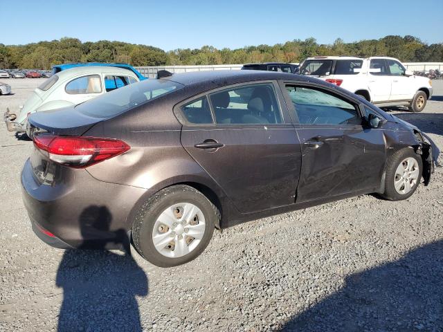 Photo 3 from auction – 2018 KIA FORTE LX with VIN 3KPFK4A74JE205529