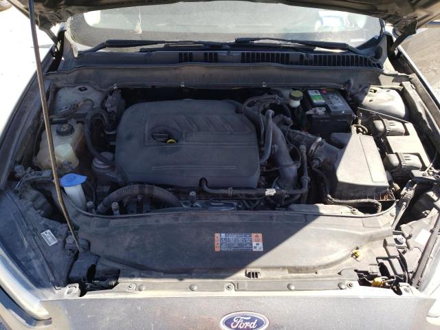 Photo 11 from auction – 2016 FORD FUSION SE with VIN 3FA6P0HD4GR215426