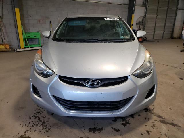 Photo 5 from auction – 2012 HYUNDAI ELANTRA GL with VIN 5NPDH4AE3CH080123