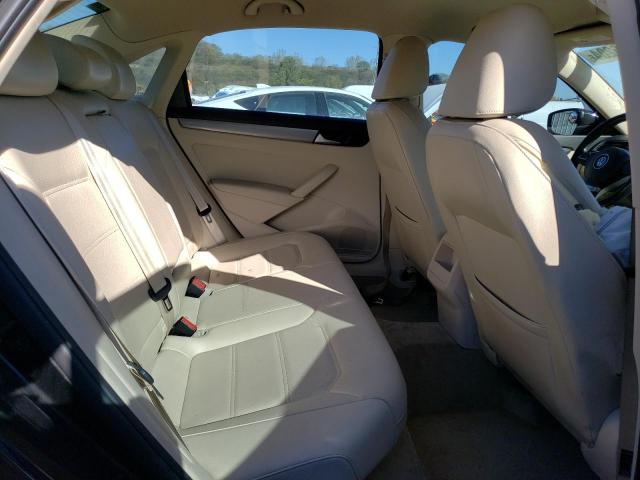 Photo 10 from auction – 2015 VOLKSWAGEN PASSAT S with VIN 1VWAT7A36FC110164