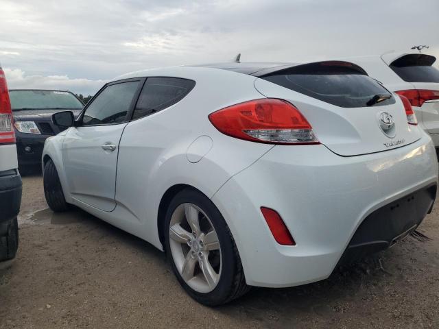 Photo 2 from auction – 2015 HYUNDAI VELOSTER with VIN KMHTC6AD6FU224427
