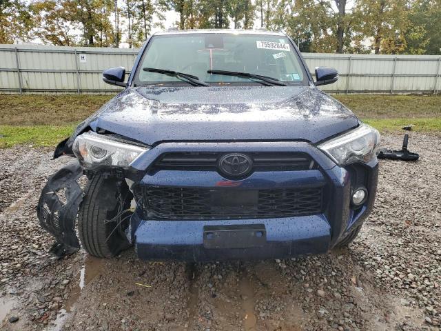 Photo 5 from auction – 2020 TOYOTA 4RUNNER SR with VIN JTEBU5JR9L5827635