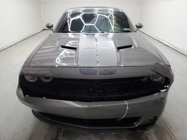 Photo 5 from auction – 2017 DODGE CHALLENGER with VIN 2C3CDZAG1HH600037