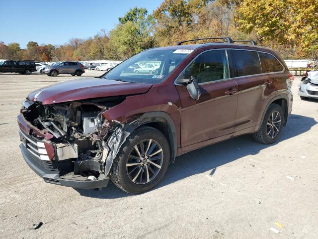 TOYOTA HIGHLANDER 2017 with VIN 5TDJZRFH2HS479025 - Photo from auction