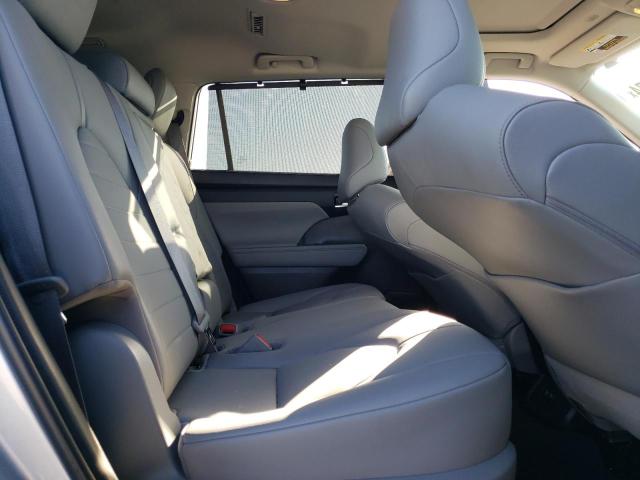 Photo 11 from auction – 2020 TOYOTA HIGHLANDER with VIN 5TDGZRAHXLS012316