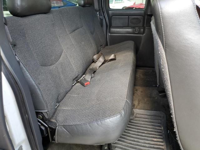 Photo 10 from auction – 2005 CHEVROLET SILVERADO with VIN 1GCEC19T35E177832