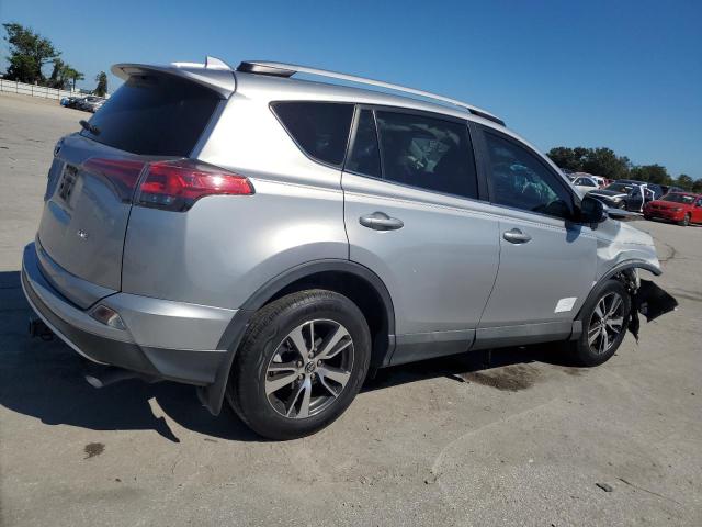 Photo 3 from auction – 2016 TOYOTA RAV4 XLE with VIN 2T3WFREV7GW300304
