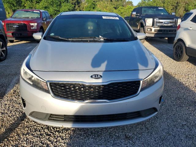 Photo 5 from auction – 2018 KIA FORTE LX with VIN 3KPFL4A77JE244886