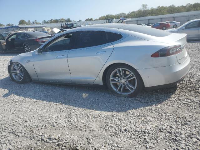 Photo 2 from auction – 2015 TESLA MODEL S with VIN 5YJSA1E20FF118355