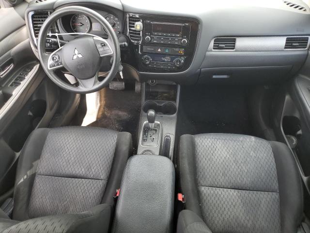 Photo 8 from auction – 2014 MITSUBISHI OUTLANDER with VIN JA4AD2A37EZ004623