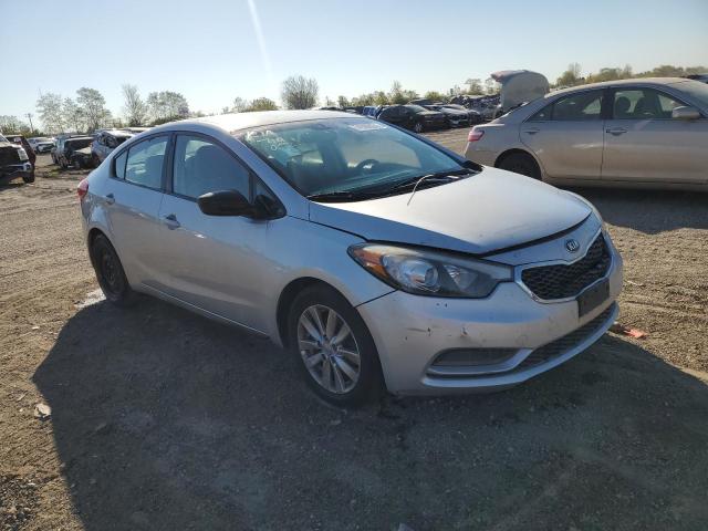 Photo 4 from auction – 2016 KIA FORTE LX with VIN KNAFX4A67G5437939