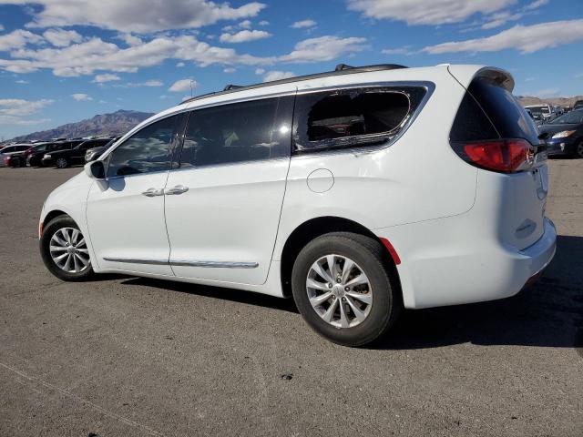 Photo 2 from auction – 2017 CHRYSLER PACIFICA T with VIN 2C4RC1BG9HR532816