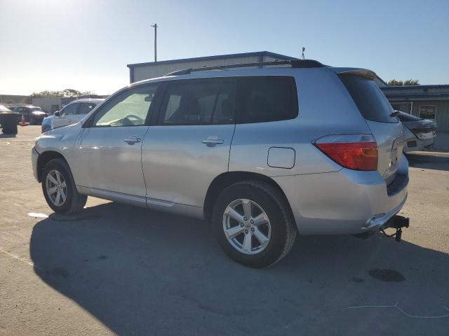Photo 2 from auction – 2010 TOYOTA HIGHLANDER with VIN JTEZK3EH2A2106341