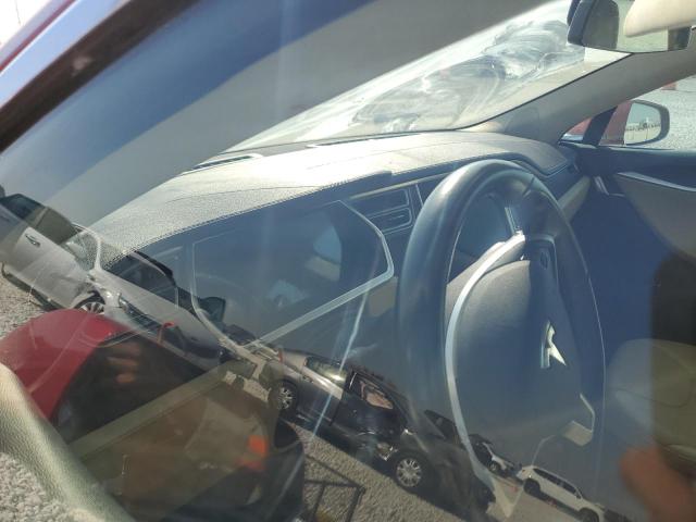 Photo 9 from auction – 2013 TESLA MODEL S with VIN 5YJSA1CN0DFP26970