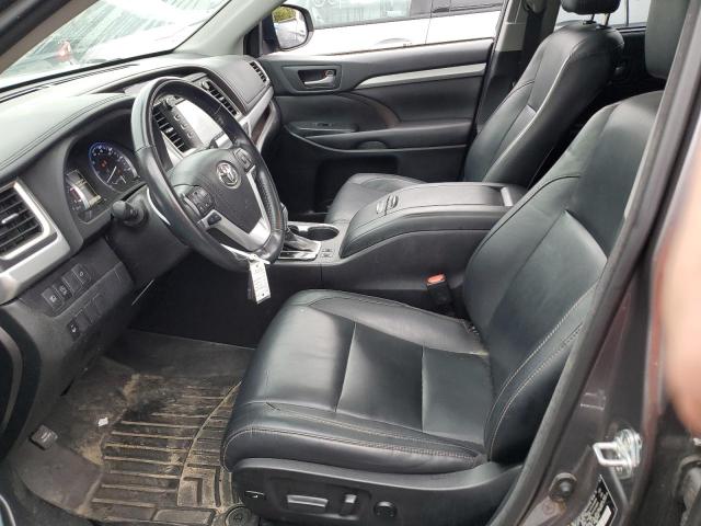 Photo 7 from auction – 2018 TOYOTA HIGHLANDER with VIN 5TDJZRFH3JS875194