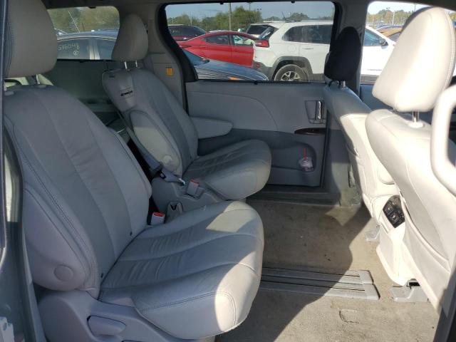 Photo 11 from auction – 2012 TOYOTA SIENNA XLE with VIN 5TDYK3DCXCS199210