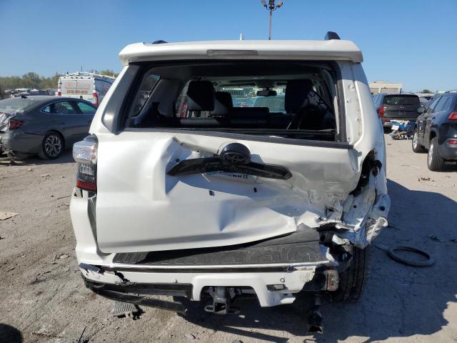 Photo 6 from auction – 2019 TOYOTA 4RUNNER SR with VIN JTEBU5JR1K5695503