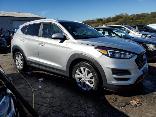 Photo 4 from auction – 2020 HYUNDAI TUCSON LIM with VIN KM8J3CA49LU244639