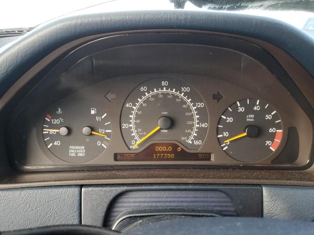 Photo 9 from auction – 1998 MERCEDES-BENZ E 320 4MAT with VIN WDBJF82F7WX009117