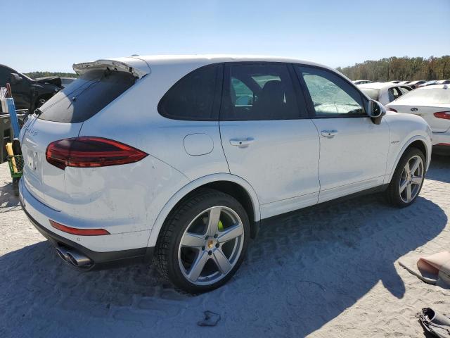 Photo 3 from auction – 2017 PORSCHE CAYENNE SE with VIN WP1AE2A22HLA70044