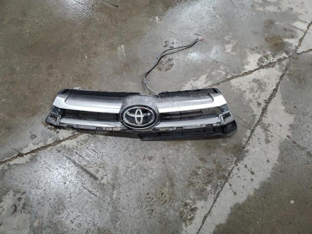 Photo 13 from auction – 2019 TOYOTA HIGHLANDER with VIN 5TDBZRFH4KS916230