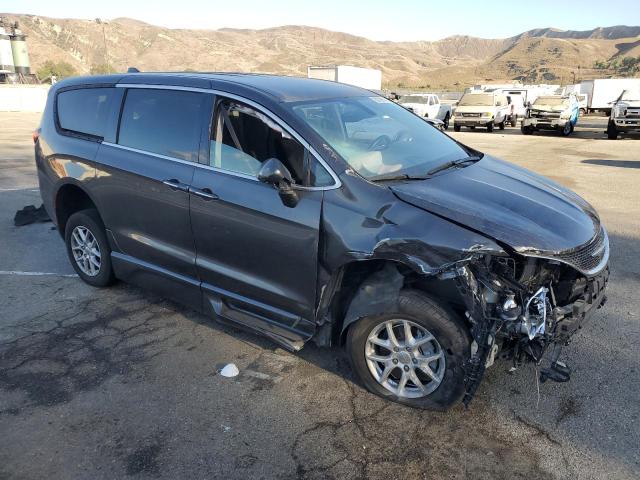 Photo 4 from auction – 2017 CHRYSLER PACIFICA T with VIN 2C4RC1BGXHR796577