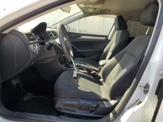 Photo 7 from auction – 2016 VOLKSWAGEN PASSAT S with VIN 1VWAT7A31GC028862