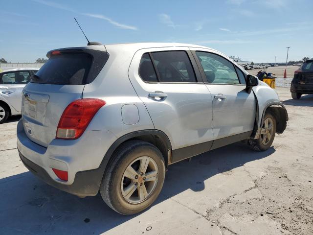 Photo 3 from auction – 2019 CHEVROLET TRAX LS with VIN 3GNCJKSB5KL289510