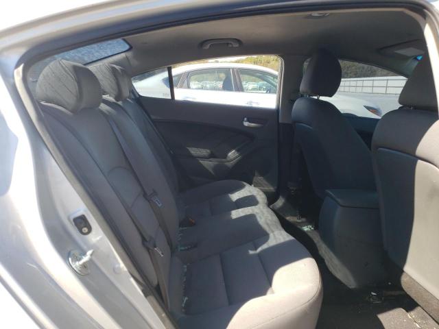 Photo 10 from auction – 2017 KIA FORTE LX with VIN 3KPFK4A73HE094725