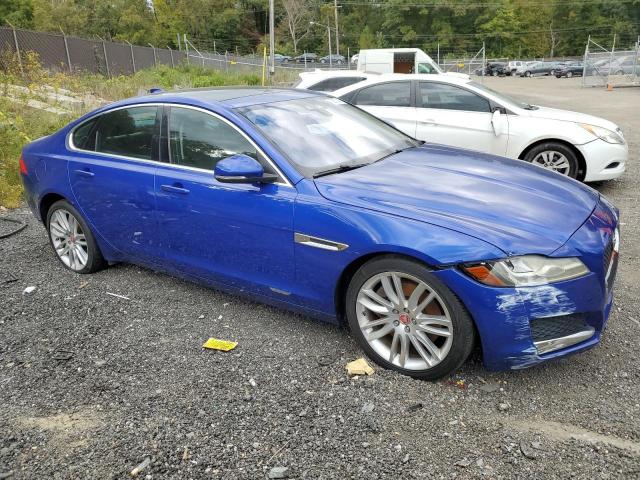 Photo 4 from auction – 2017 JAGUAR XF PRESTIG with VIN SAJBK4BV4HCY46324