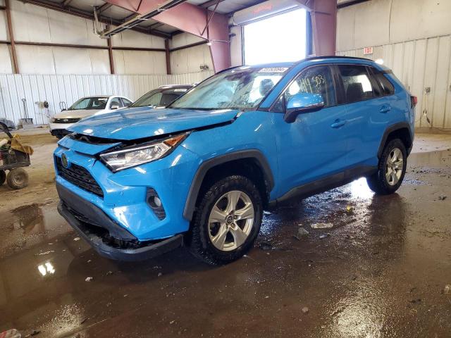 TOYOTA RAV4 XLE 2019 with VIN 2T3P1RFV0KC001832 - Photo from auction
