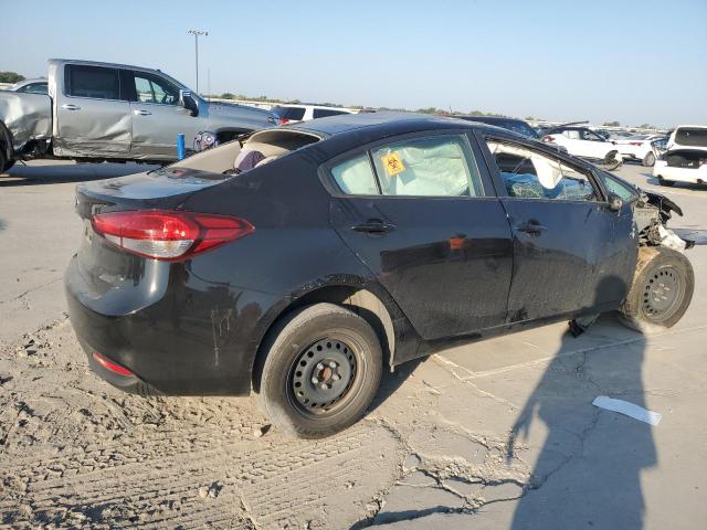 Photo 3 from auction – 2018 KIA FORTE LX with VIN 3KPFK4A70JE219010