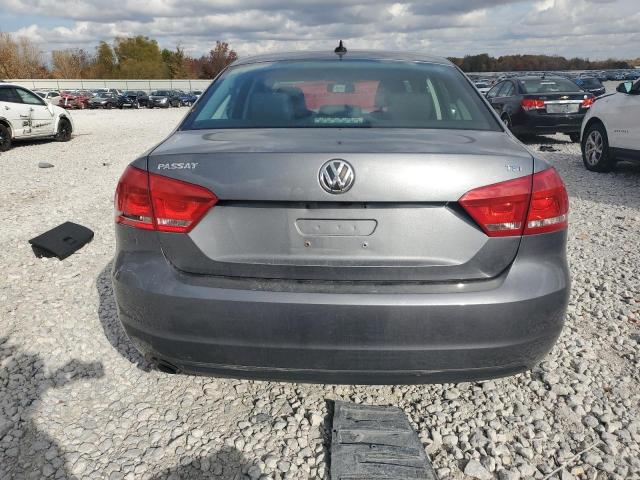 Photo 6 from auction – 2015 VOLKSWAGEN PASSAT S with VIN 1VWAT7A39FC102639