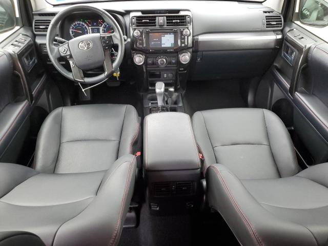 Photo 8 from auction – 2019 TOYOTA 4RUNNER SR with VIN JTEBU5JR4K5725609