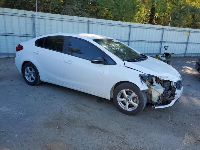 Photo 4 from auction – 2016 KIA FORTE LX with VIN KNAFX4A61G5503000